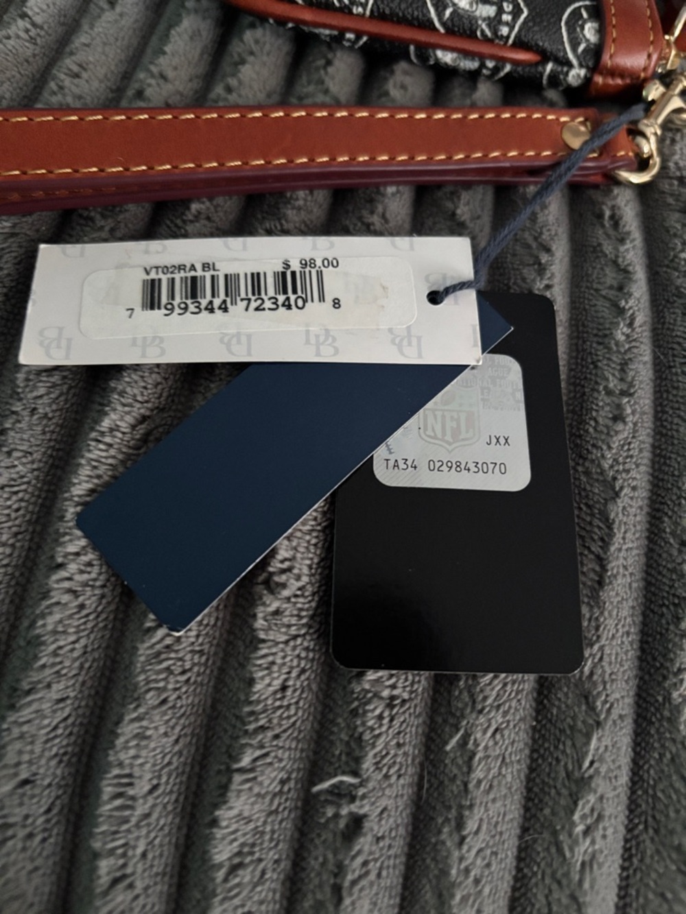 NWT Dooney & Bourke Raiders Wallet - Picture 5 of 7